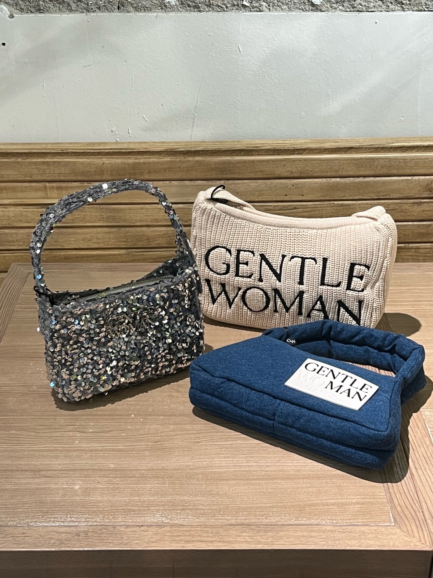 GW19 DENIM HAND BAG