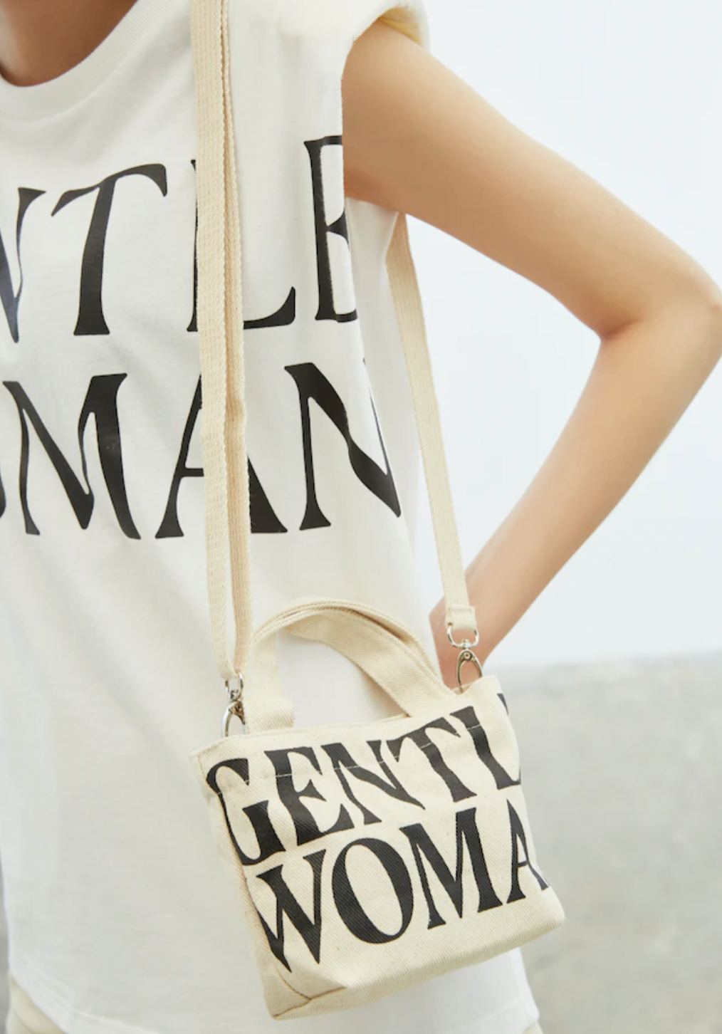 GW02 GW CANVAS TOTE BAG (經典大/小帆布袋)