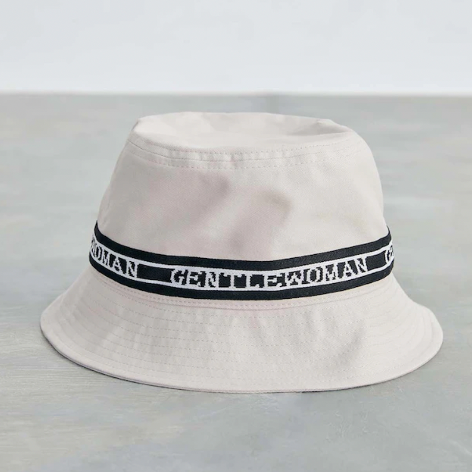 GW09 GENTLEWOMAN BUCKET HAT (白色漁夫帽)