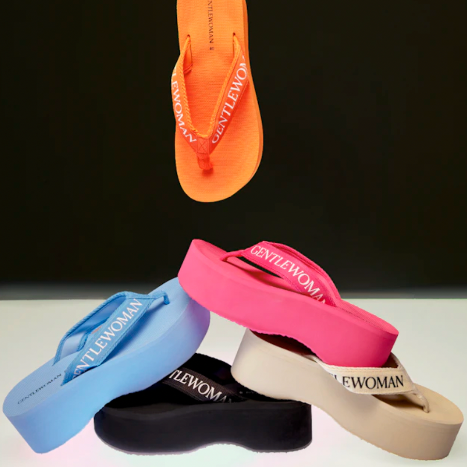 GW11 GENTLEWOMAN FLIP FLOPS