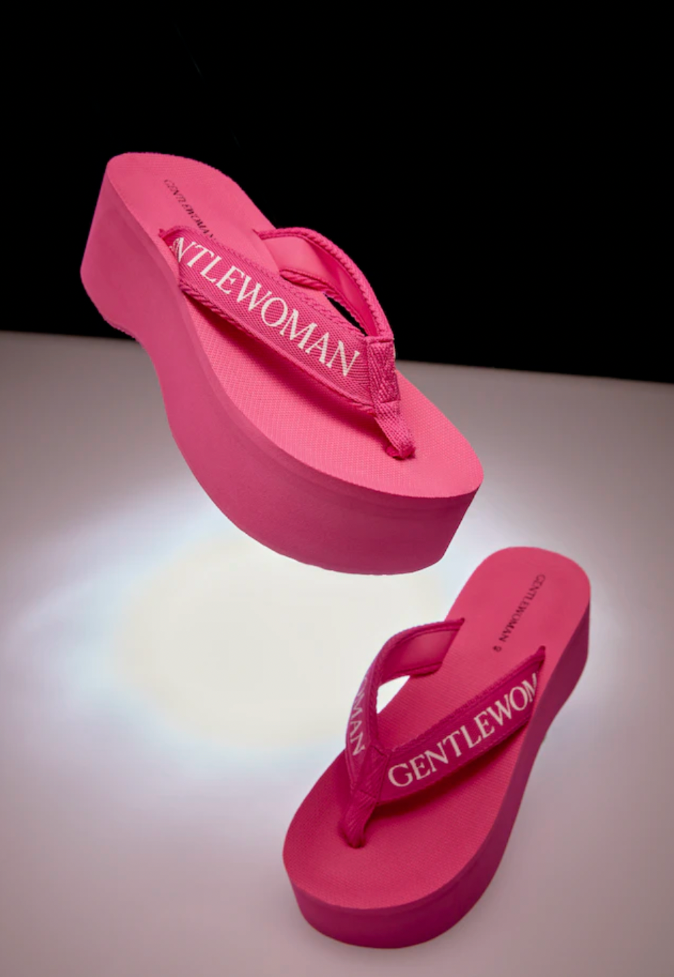 GW11 GENTLEWOMAN FLIP FLOPS