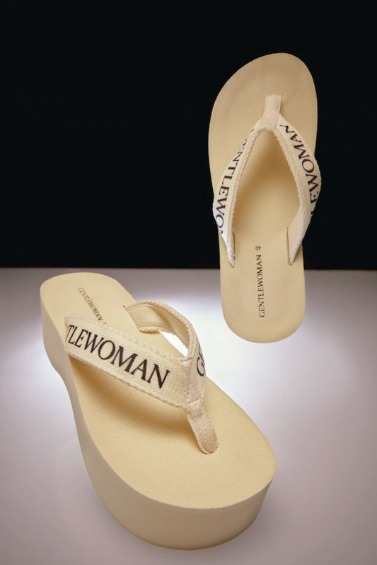 GW11 GENTLEWOMAN FLIP FLOPS