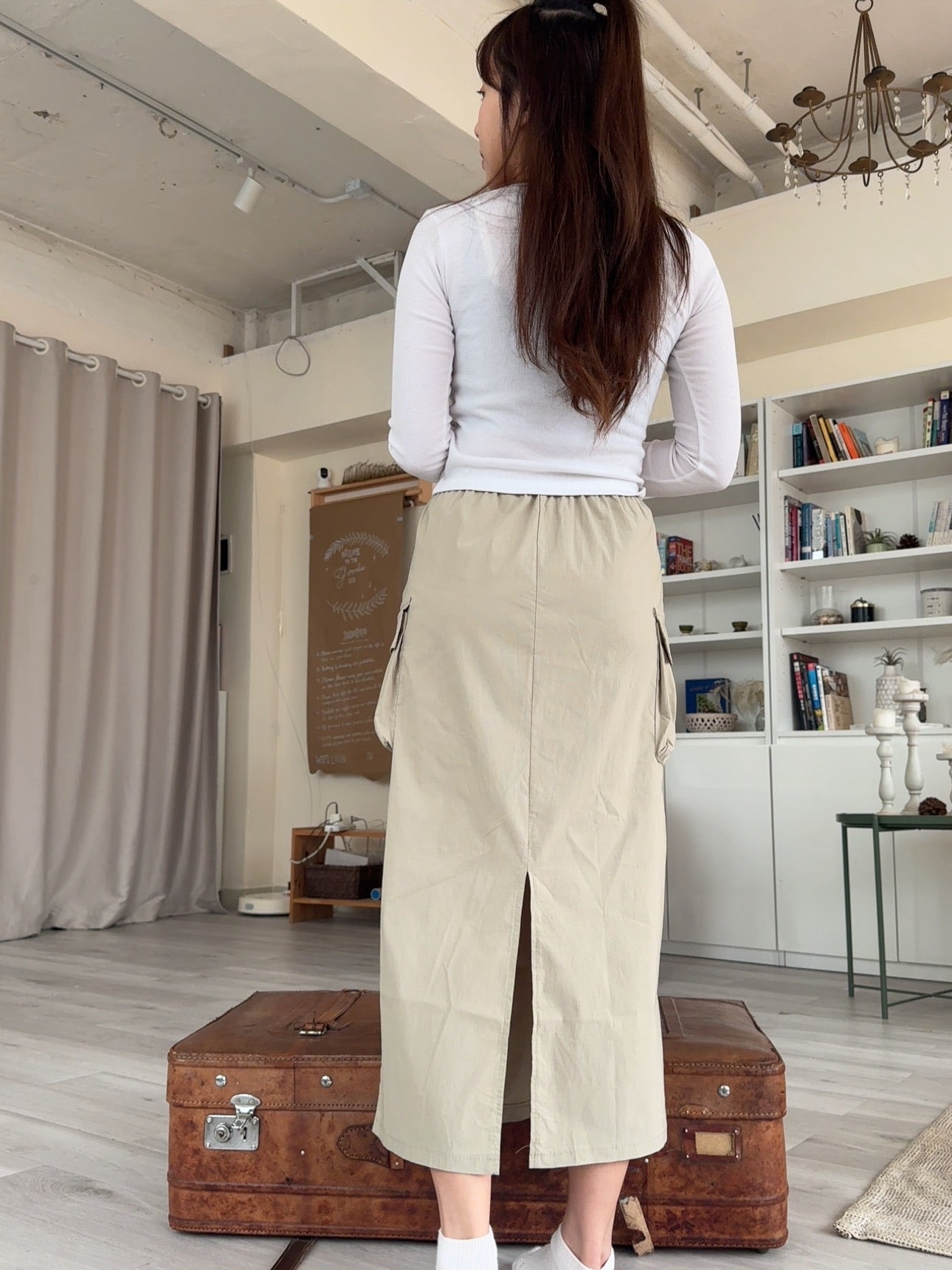 B312 OBEY SKIRT