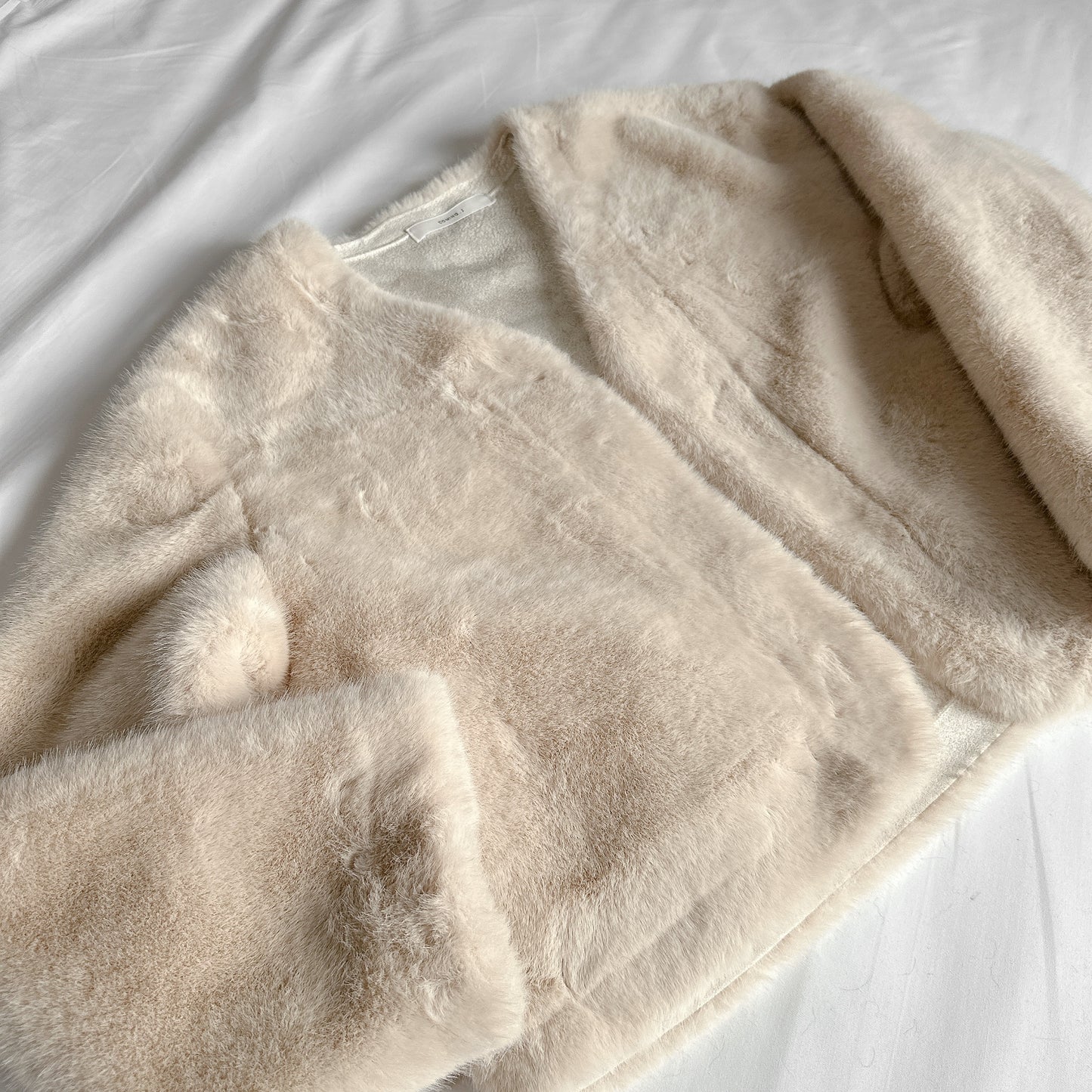 C085 MUFF+ COAT