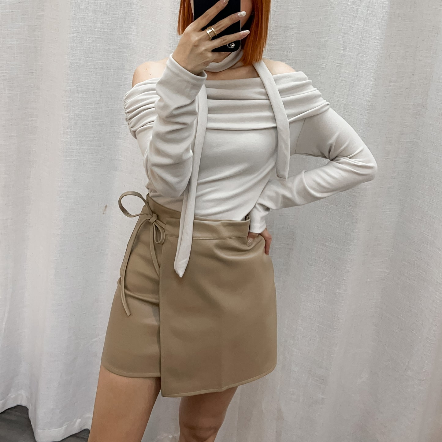 B301 PONY SKIRT