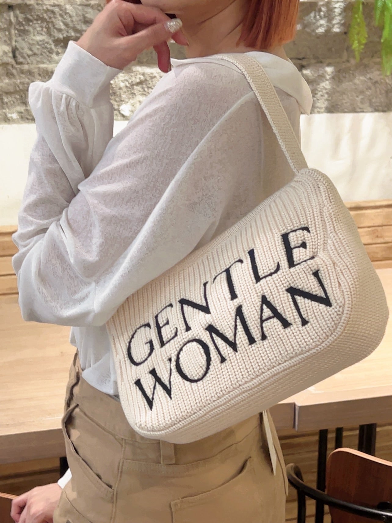 GW13 GW PREPPY KNIT SHOULDER BAG (復古小手袋)