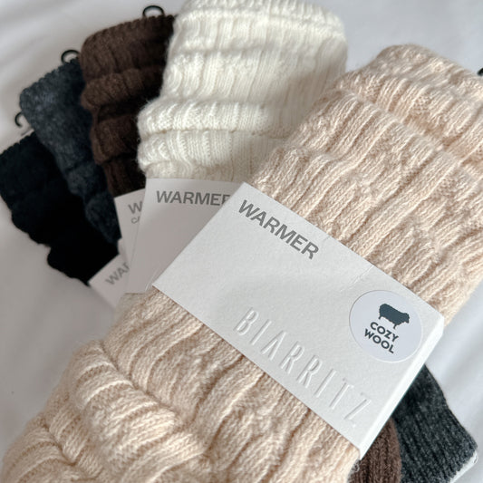 SE034 NIEEH SOCKS 堆堆襪