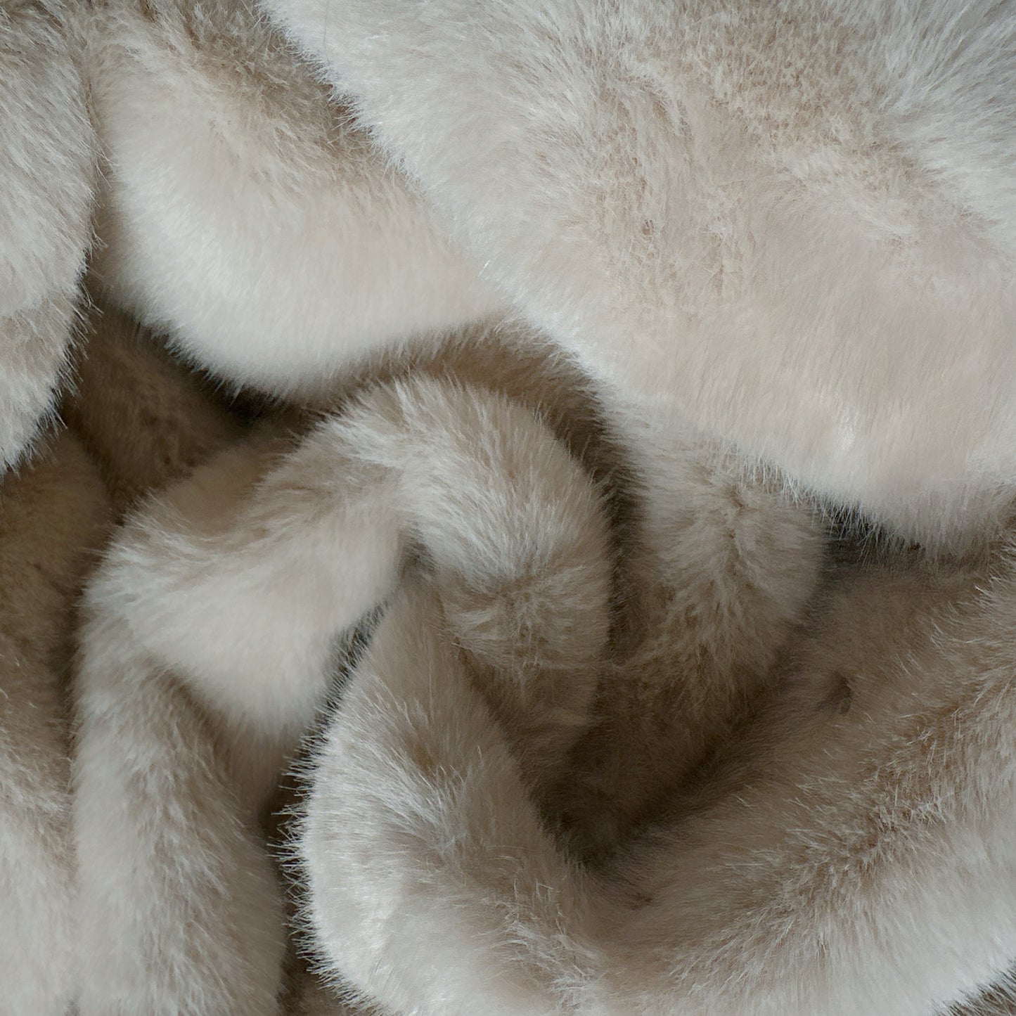C085 MUFF+ COAT