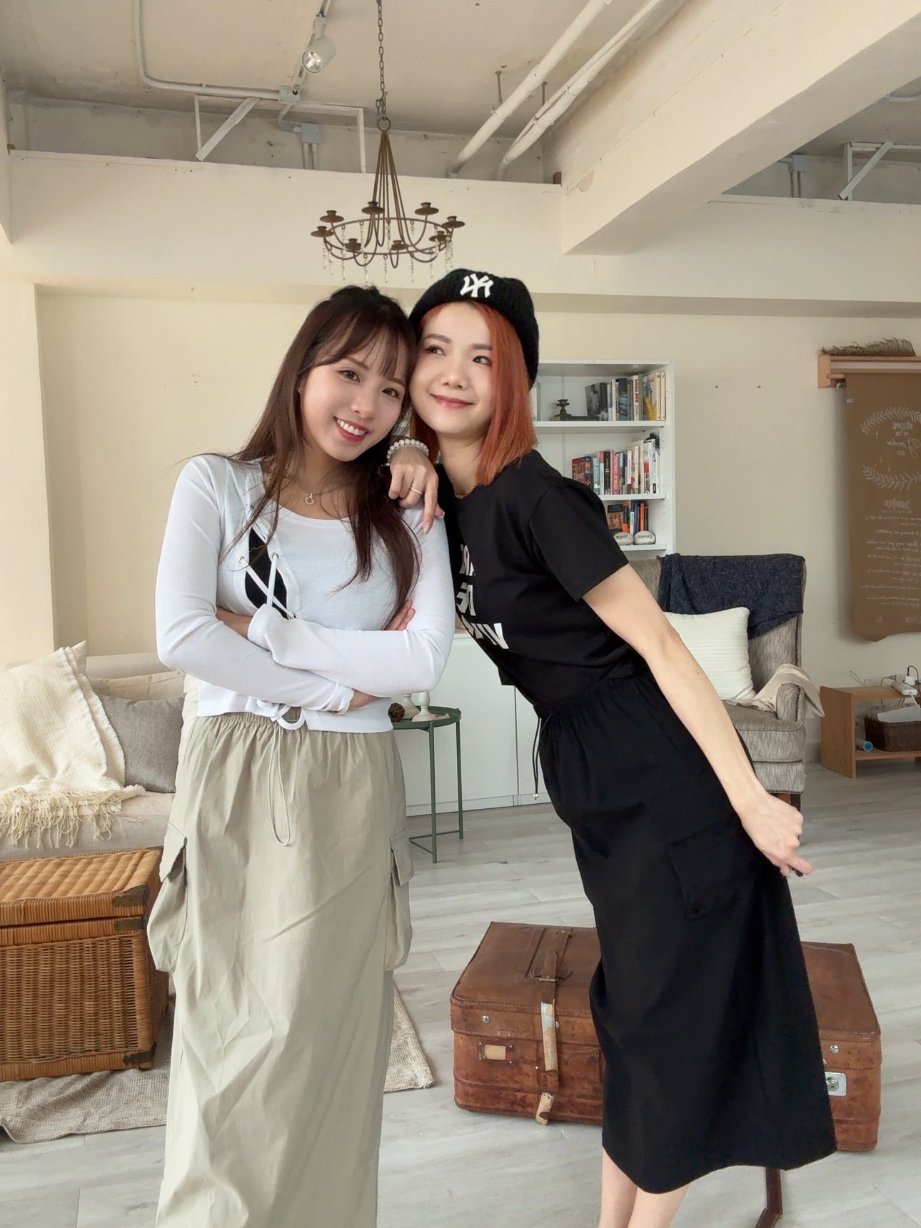 B312 OBEY SKIRT