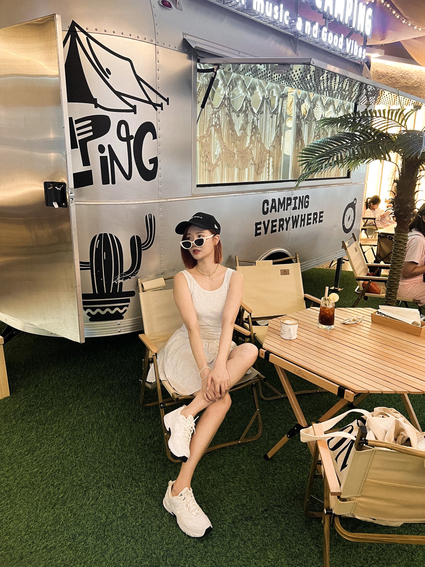 T938 JENNIE SET