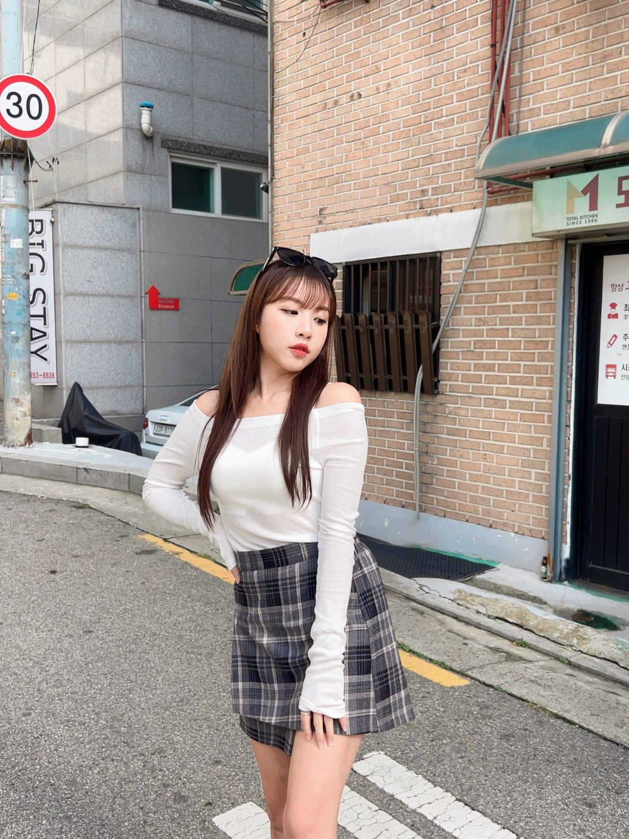 B305 THANK YOU SKIRT