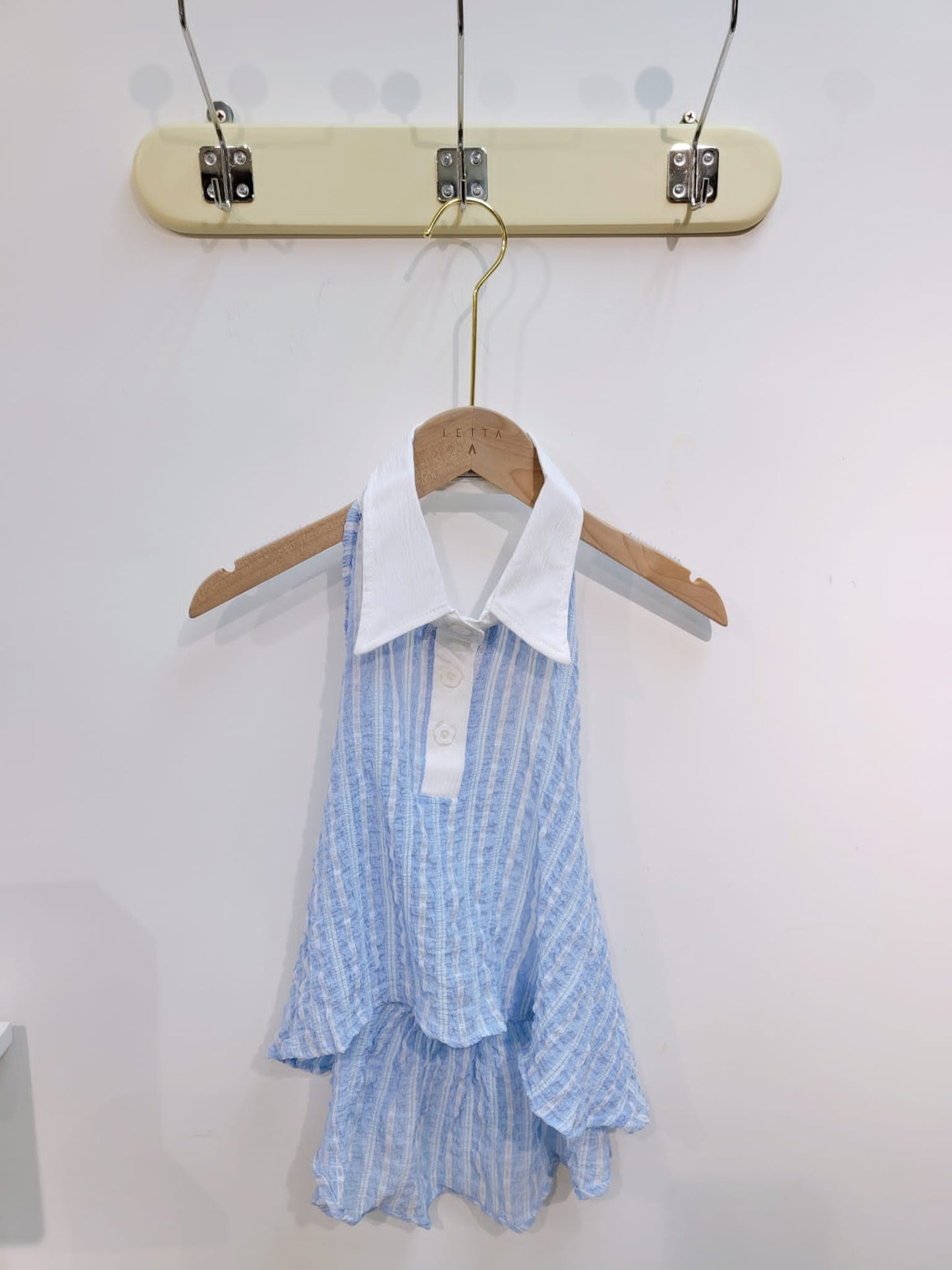TH098 LOVE ME TOP