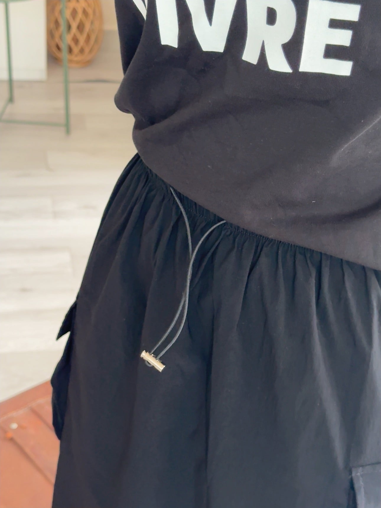 B312 OBEY SKIRT
