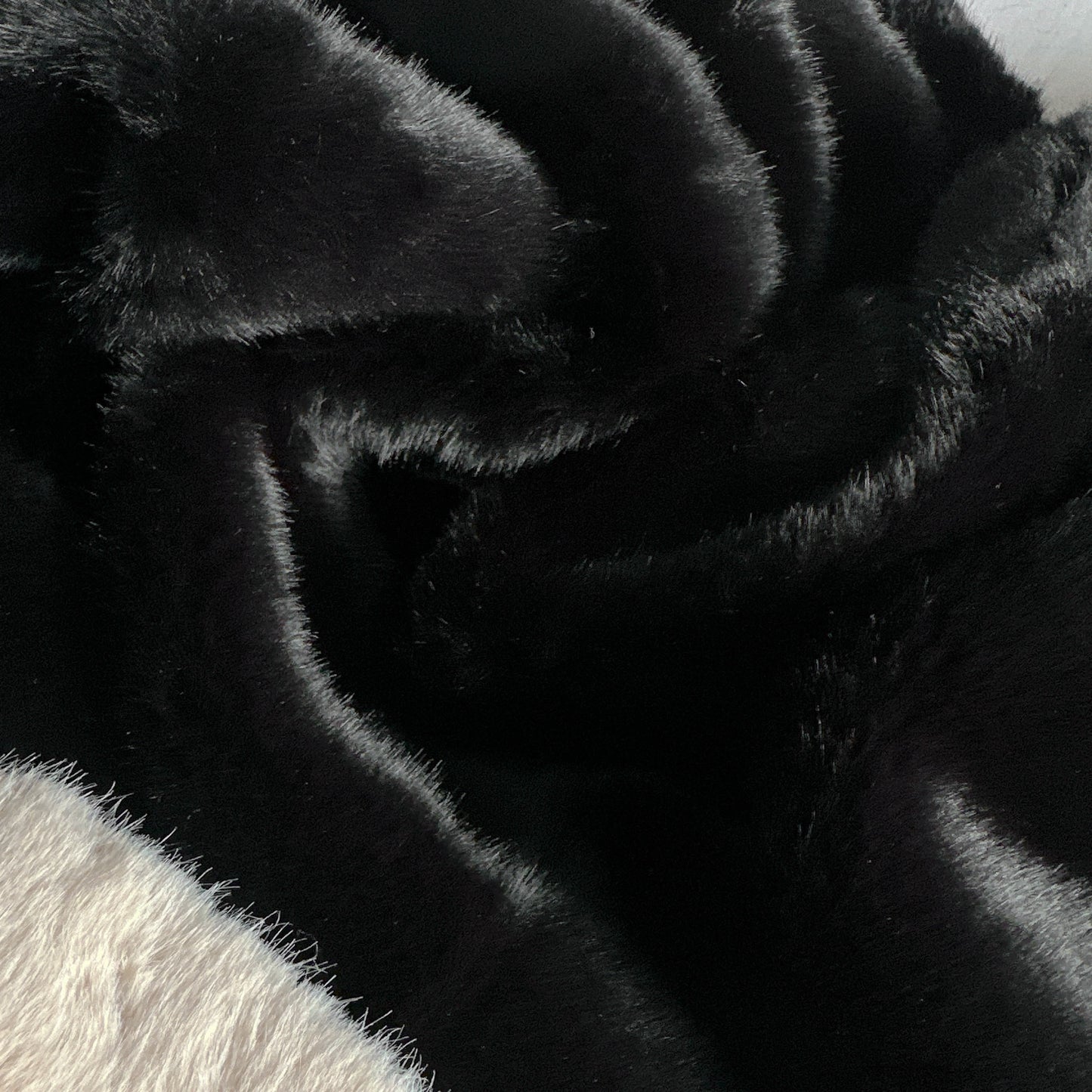 C085 MUFF+ COAT