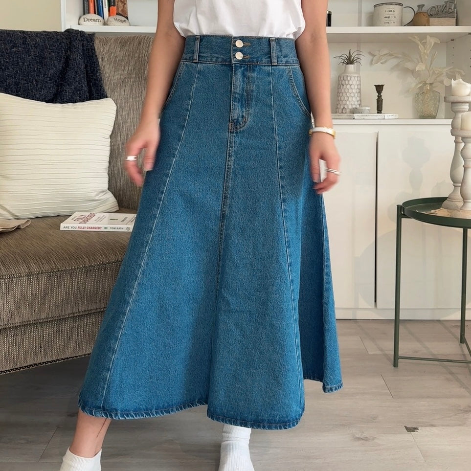 J313 FLAIRE DENIM SKIRT