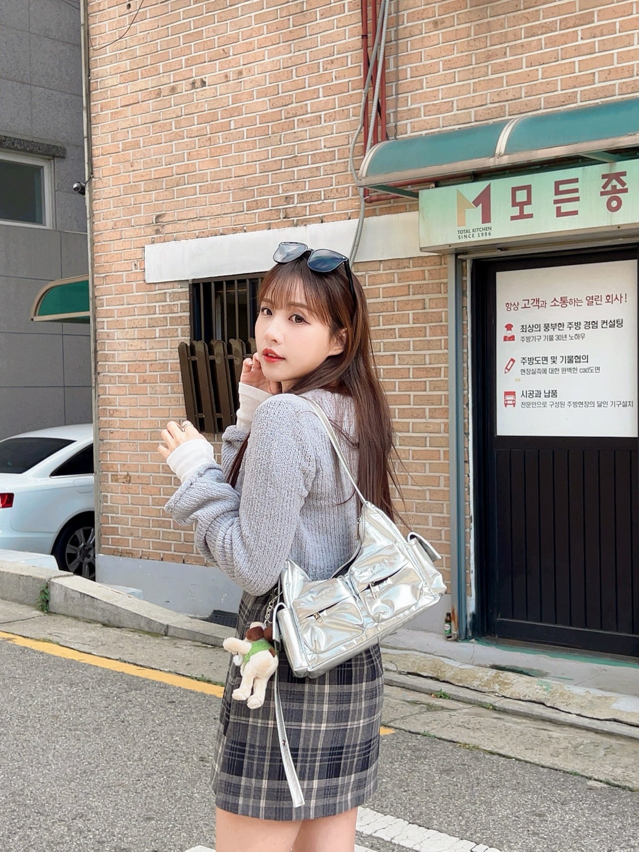 T951 MOON DAY TOP