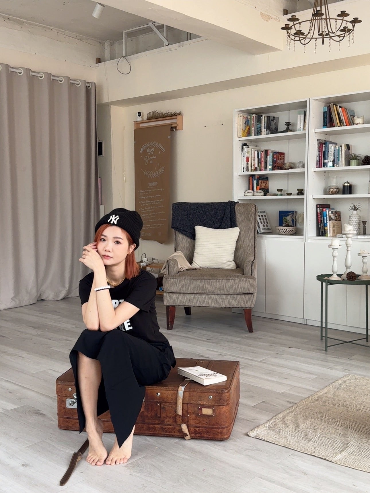 B312 OBEY SKIRT