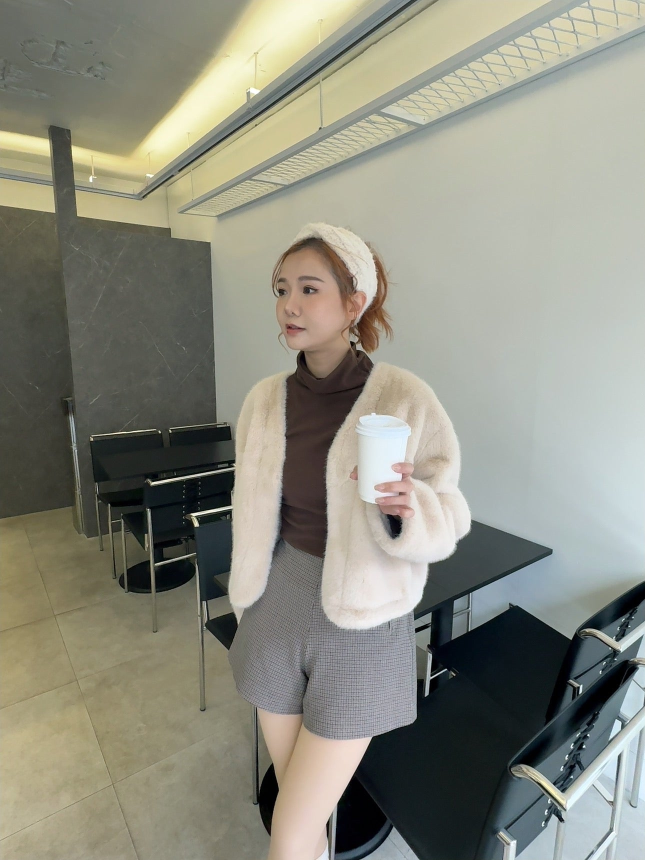 C085 MUFF+ COAT