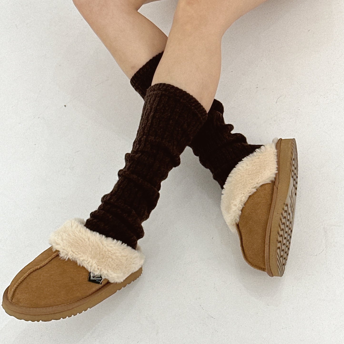 SE034 NIEEH SOCKS 堆堆襪
