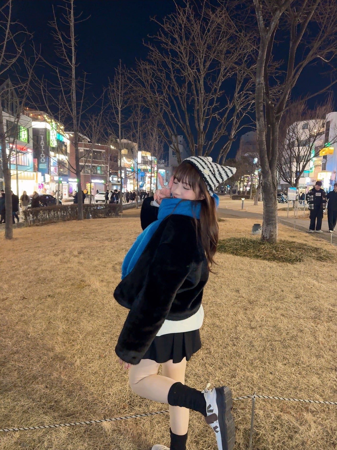 C085 MUFF+ COAT