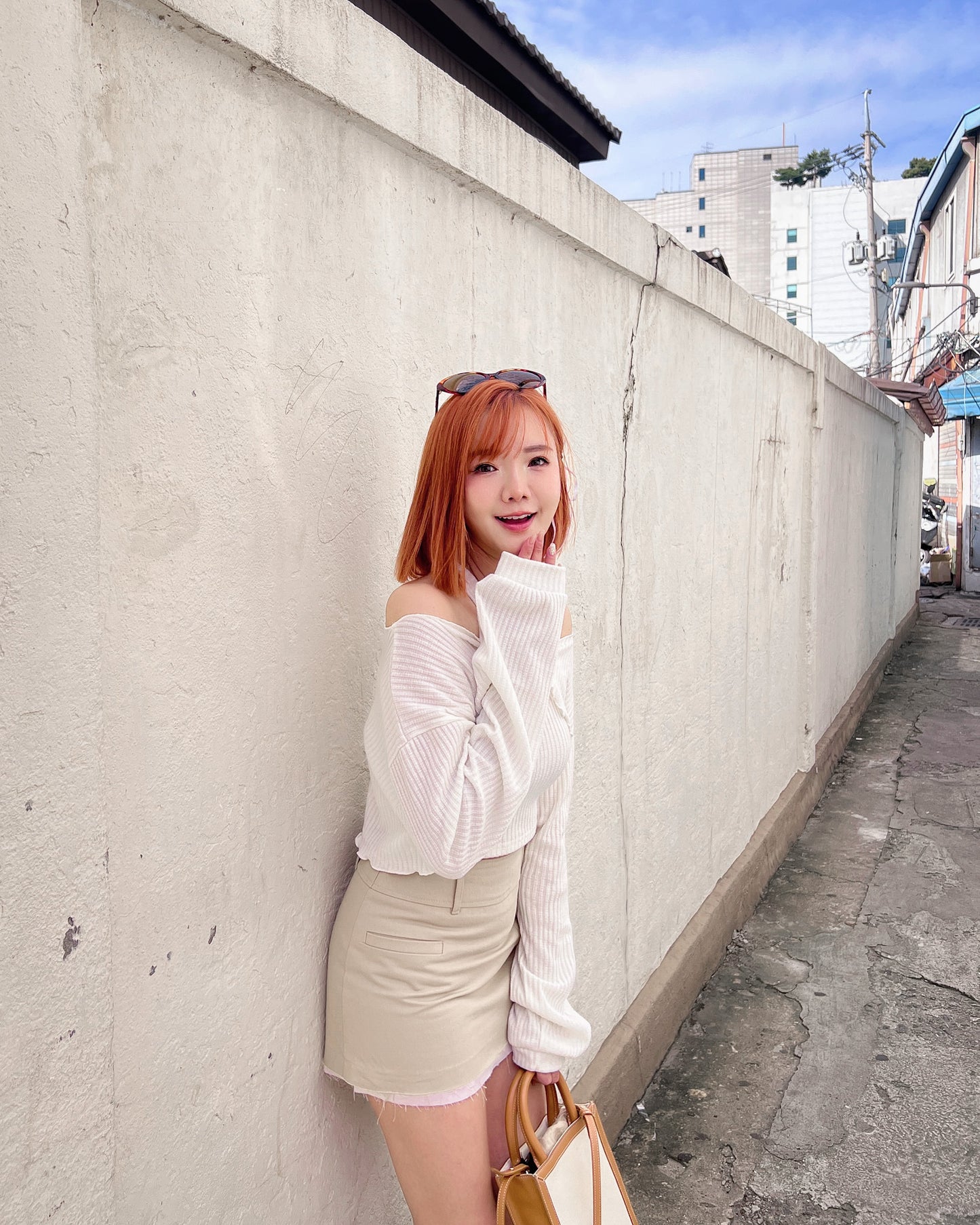 B302 HOLIDAY SKIRT