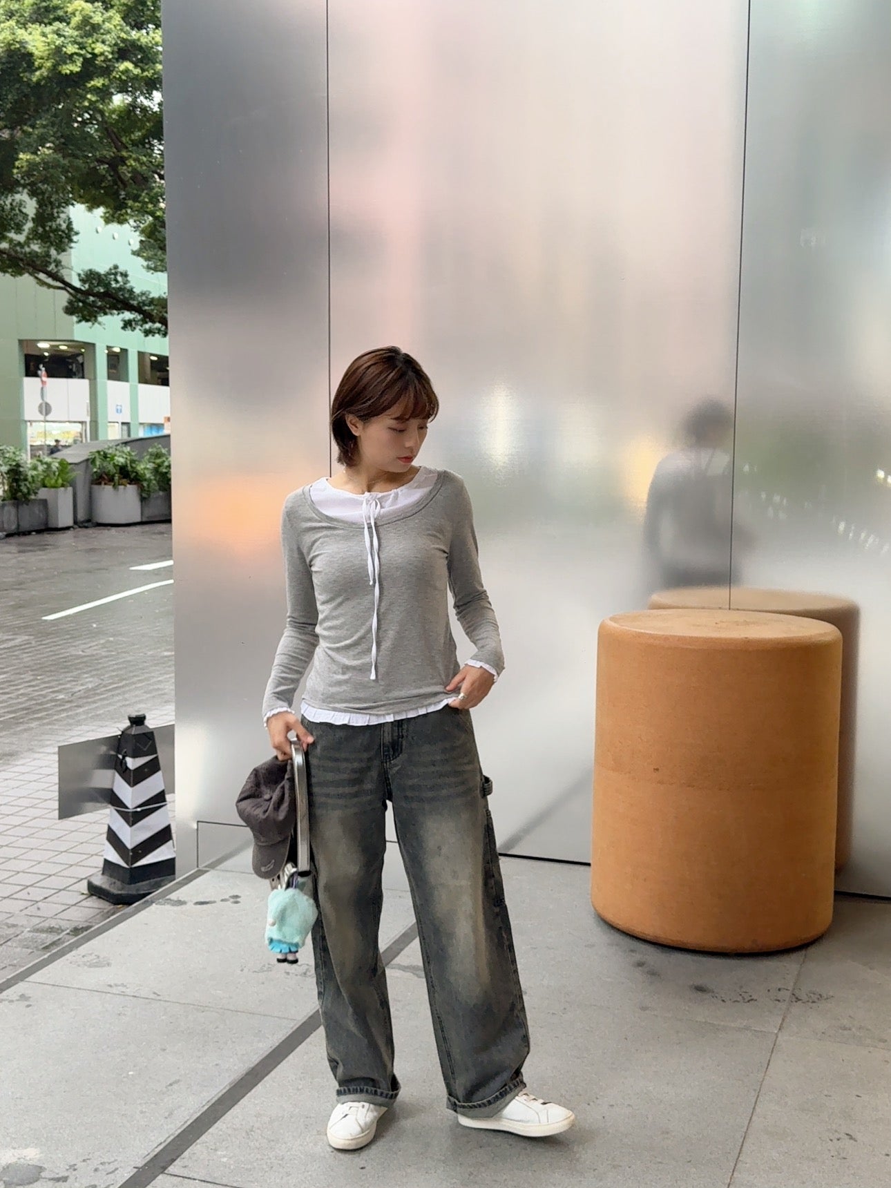 J330 HILLOW JEANS