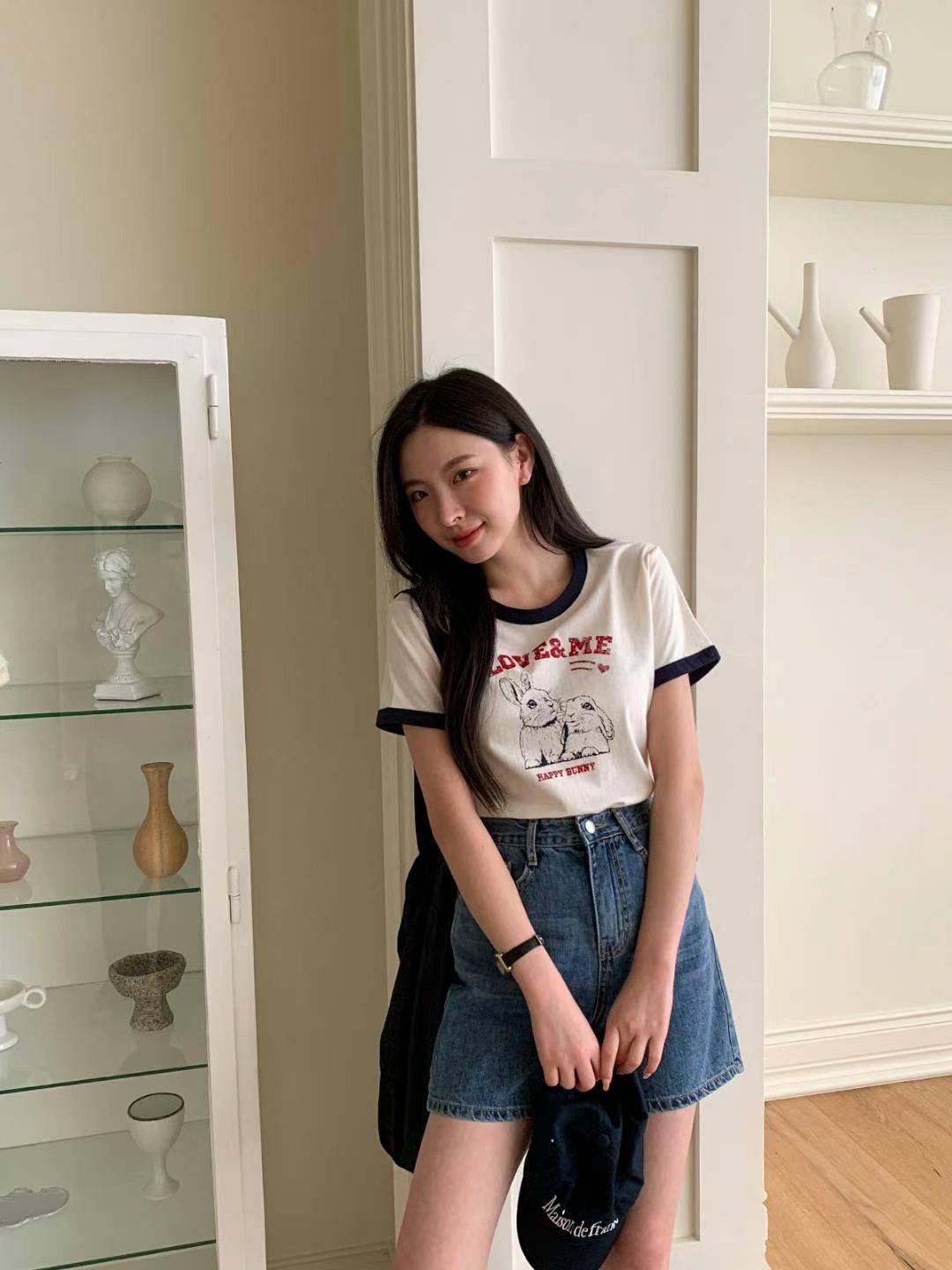 T933 LOVE ME TEE