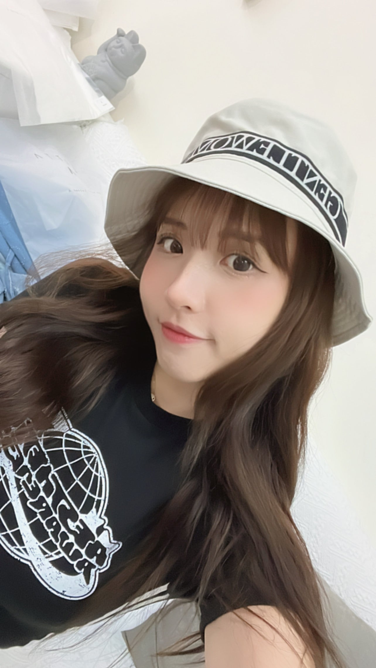 GW09 GENTLEWOMAN BUCKET HAT (白色漁夫帽)