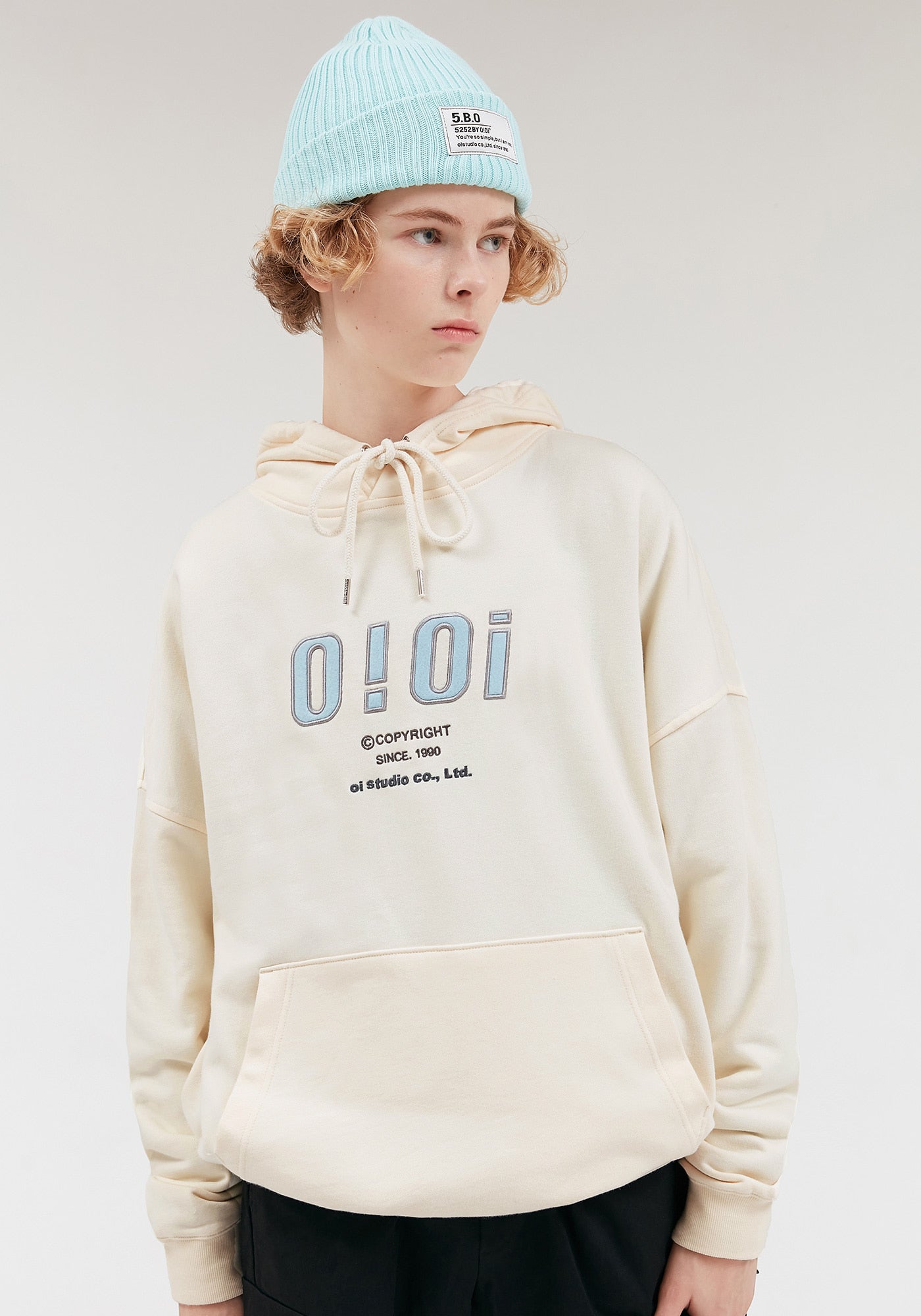 BO001 OIOI 2020 SIGNATURE HOODIE (第三團~22/2 結束)