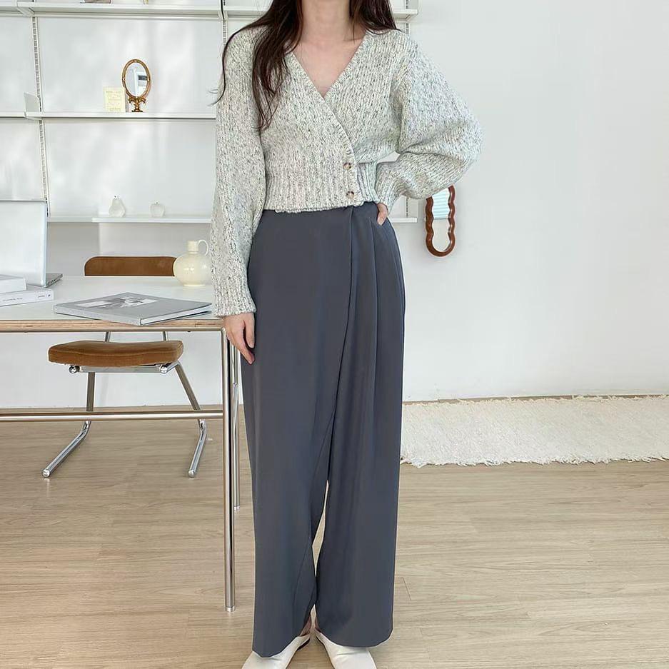 T637 OCTOBER TOP