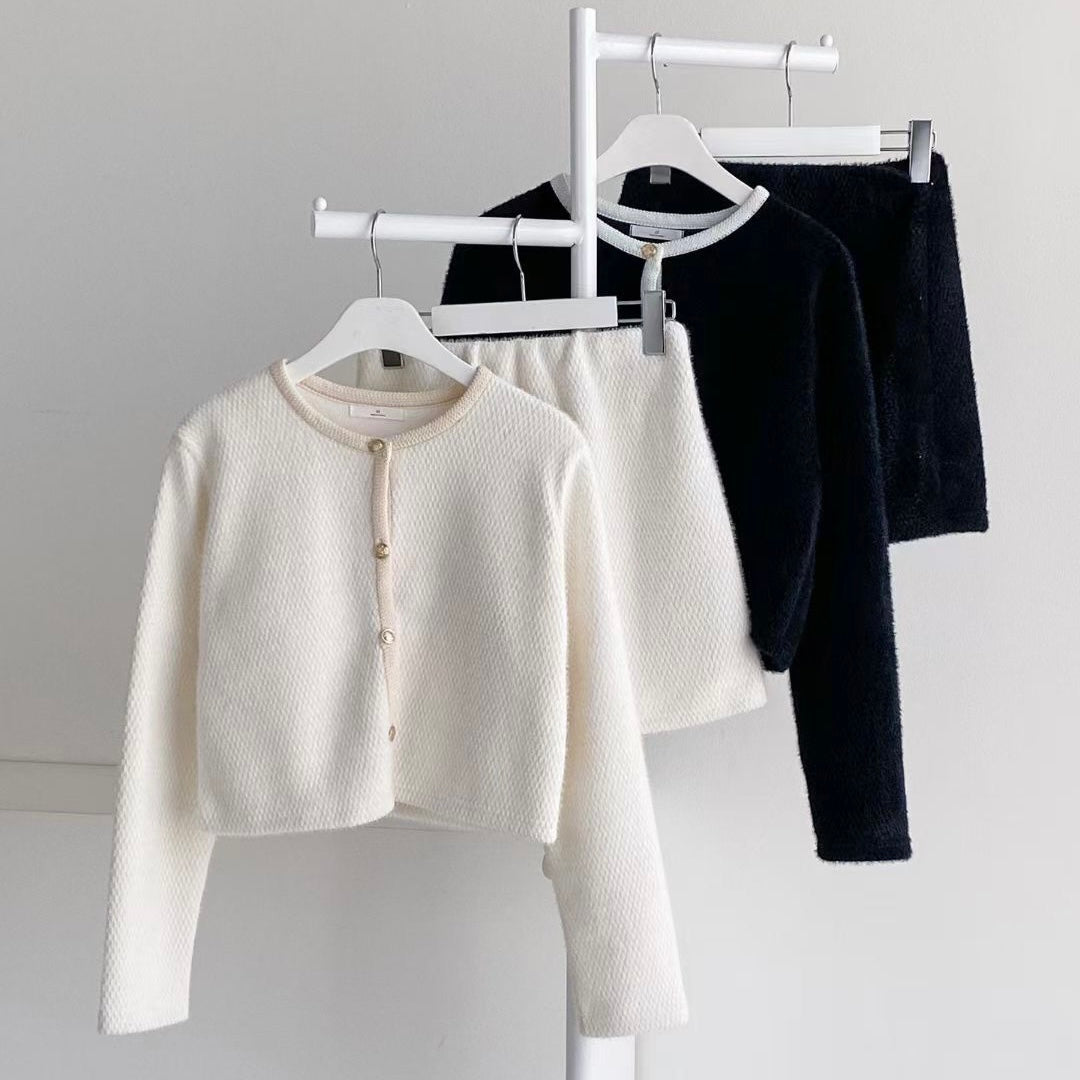 T687 ALICE OUTER SET