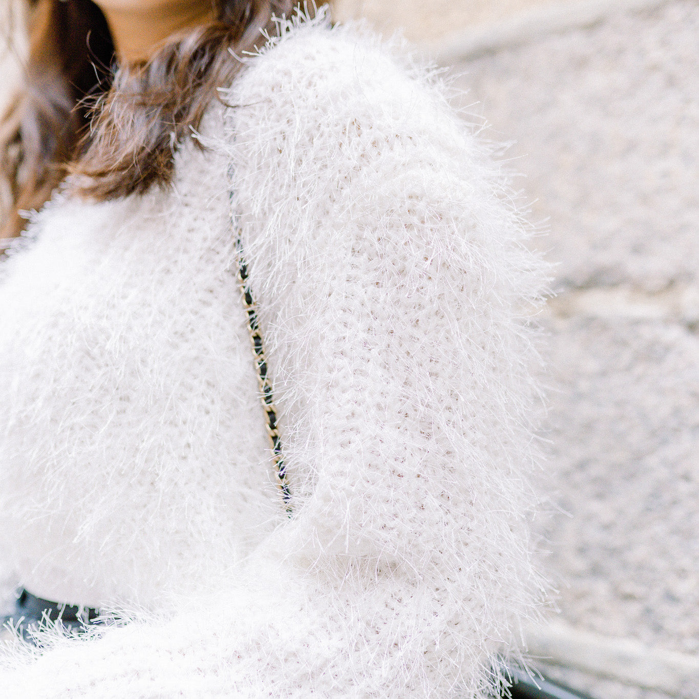 T697 FIZZY CROP CARDIGAN