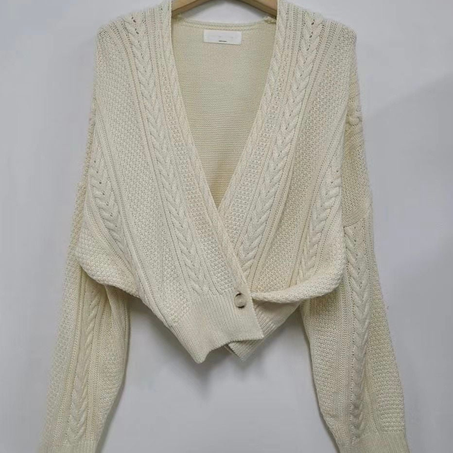 T712 MIKO KNIT TOP