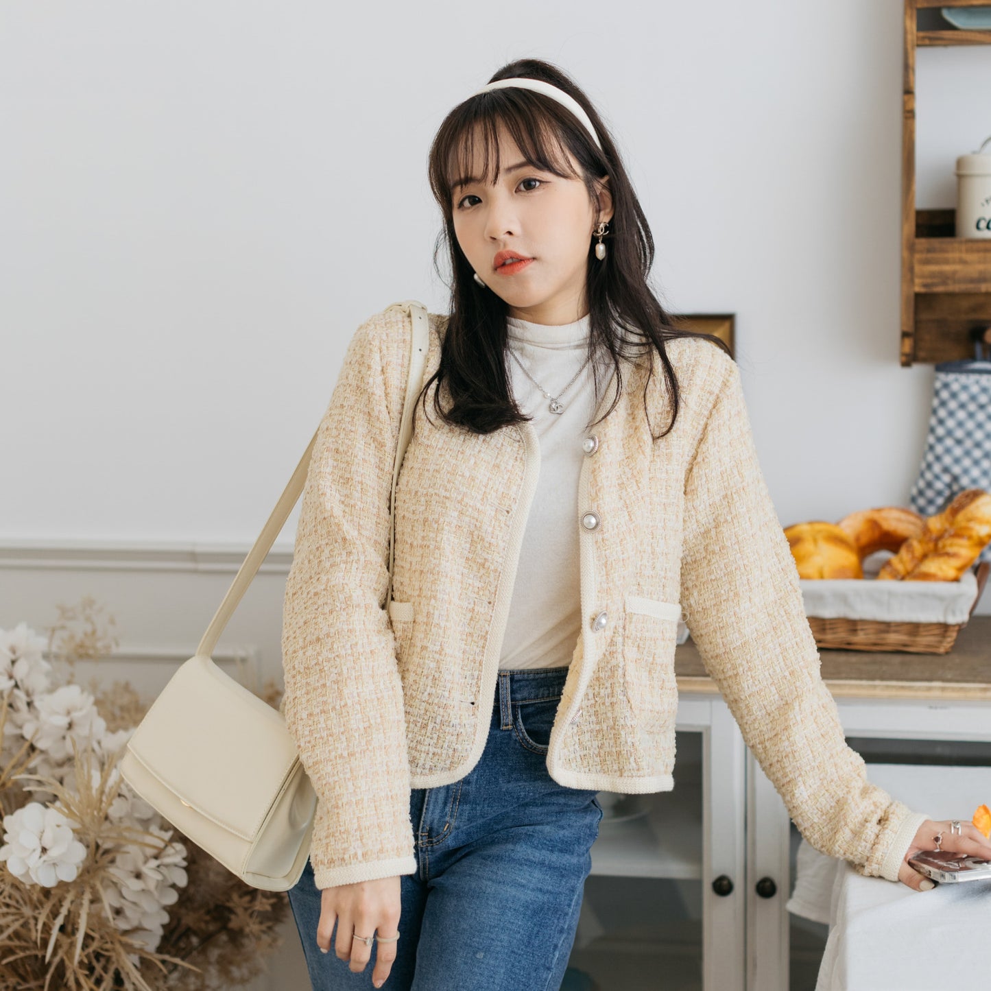 C056 SWISS DAY TWEED OUTER