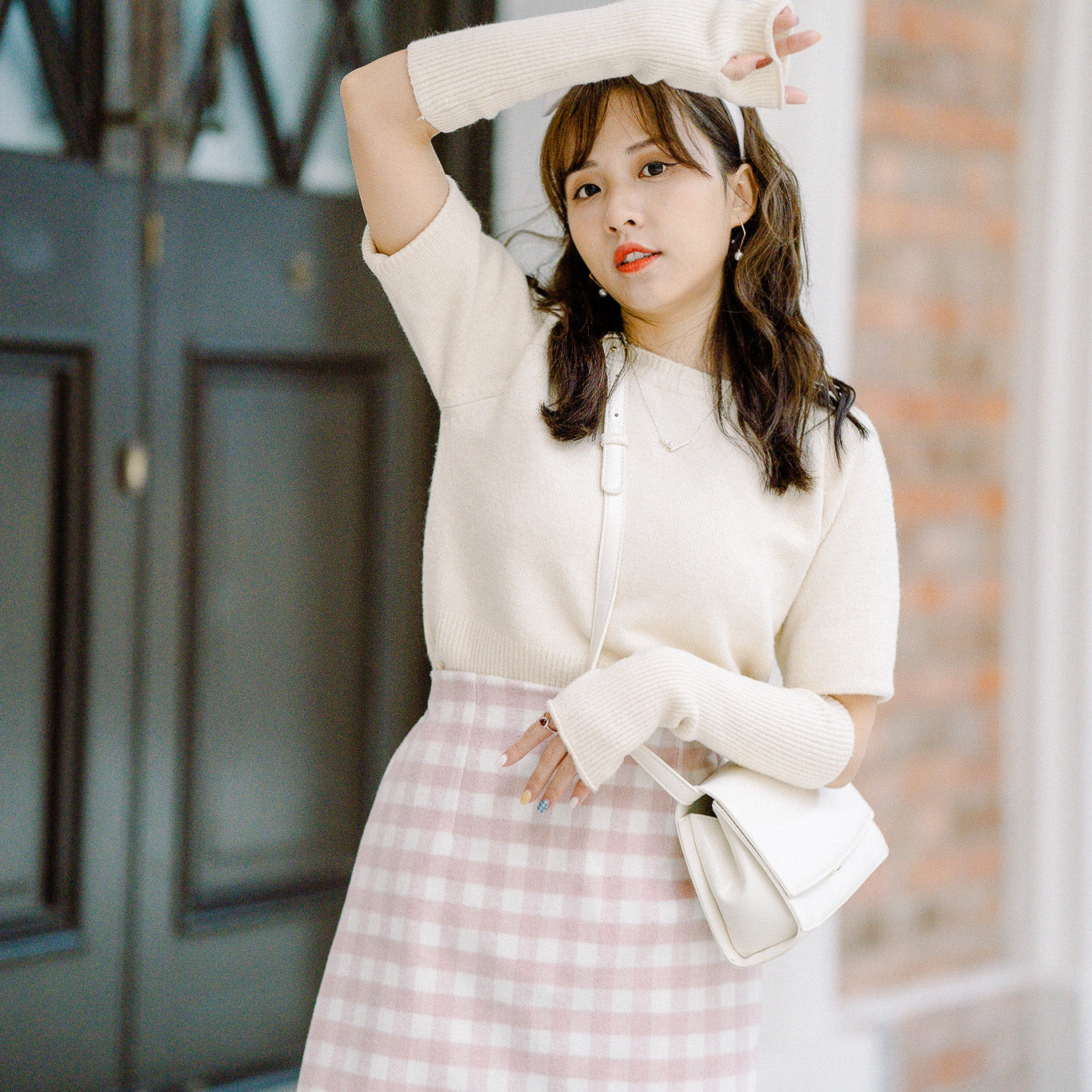 T696 JANUARY SWEATER