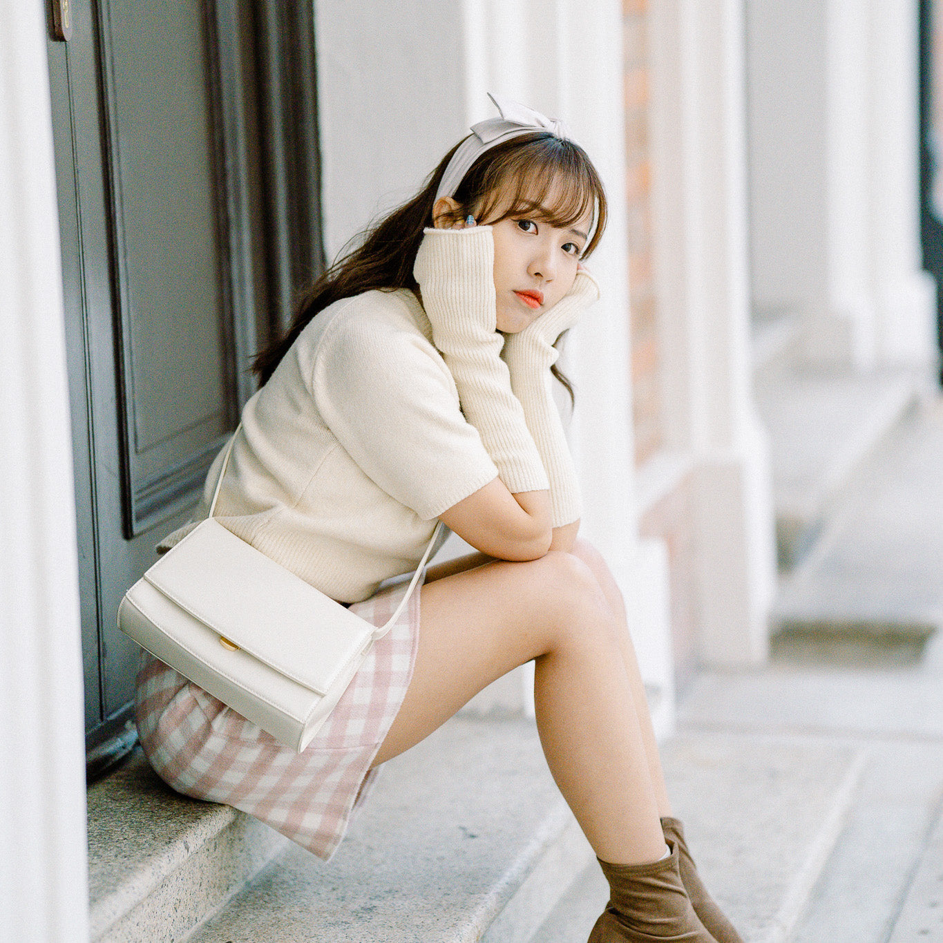 T696 JANUARY SWEATER