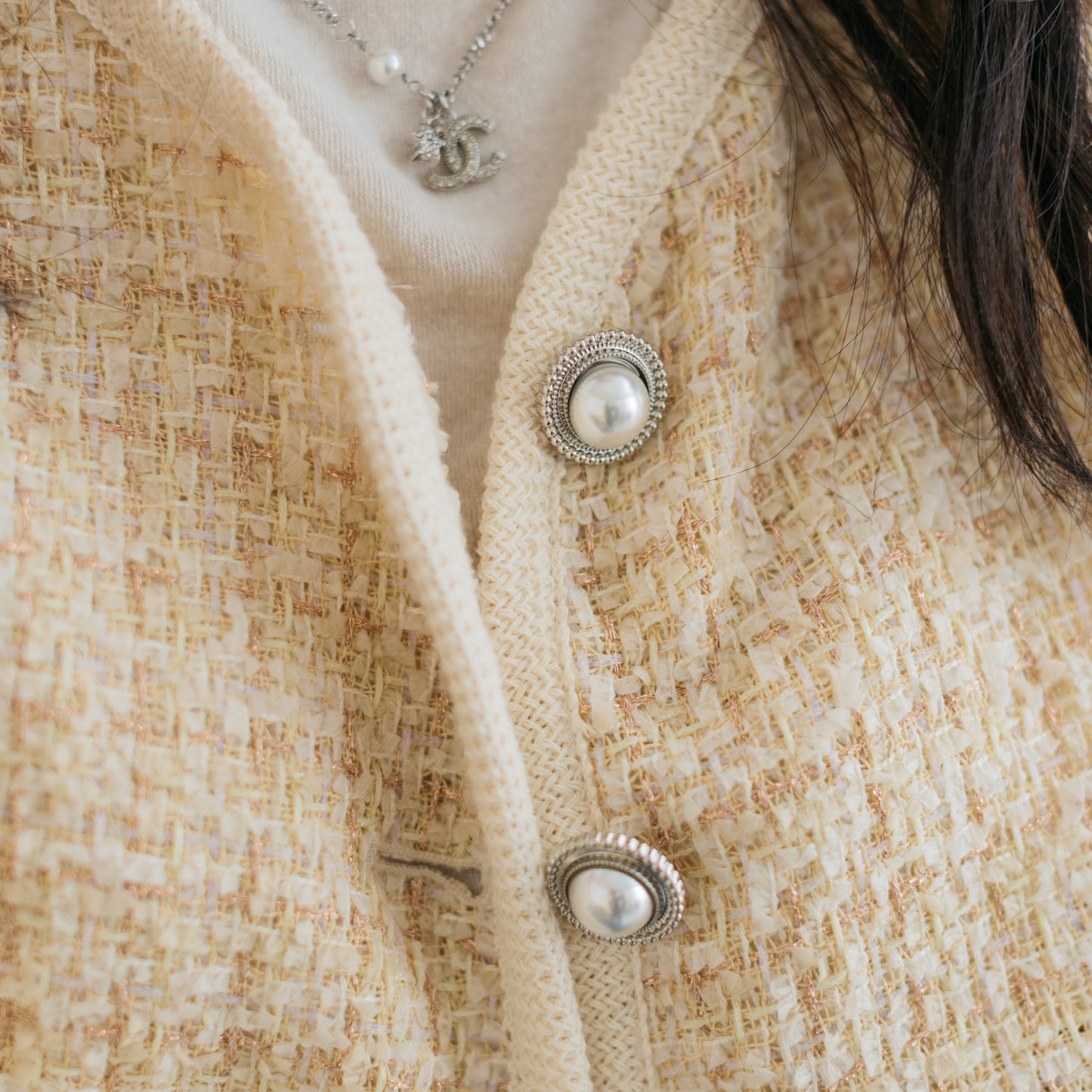 C056 SWISS DAY TWEED OUTER