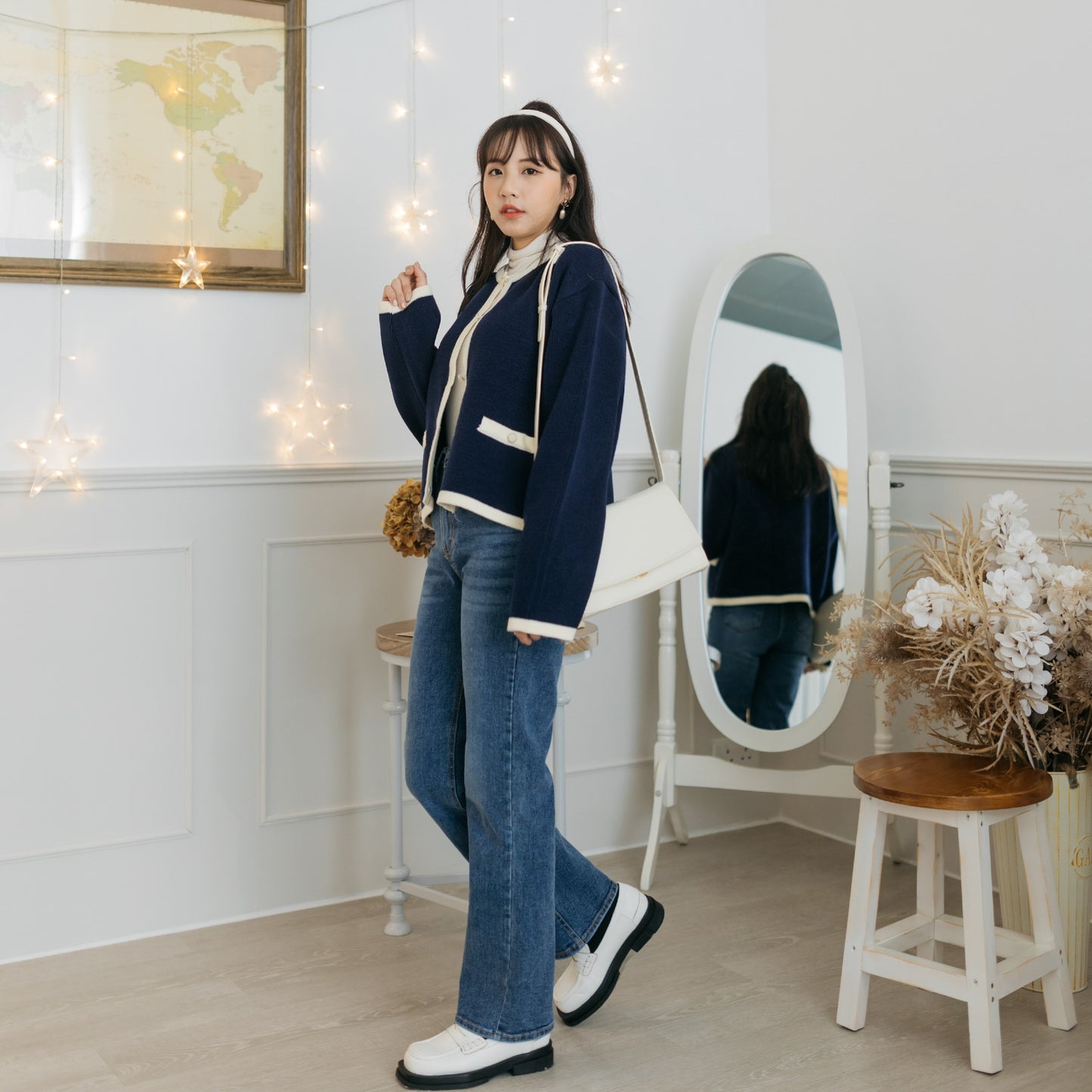 J222 SOULMATE JEANS