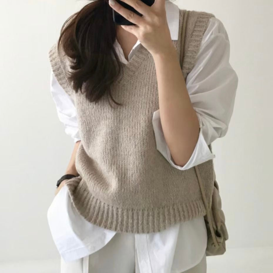 T681 BINO KNIT TOP