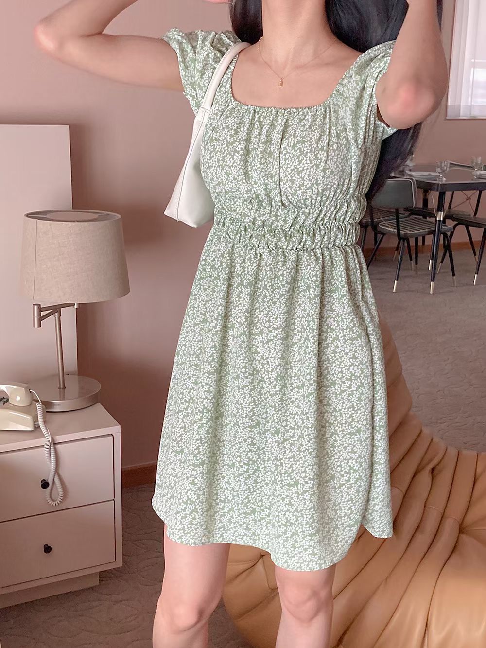 T789 GREENY FLORAL OPS