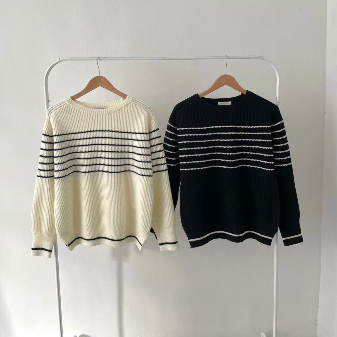 T700 LINEAR SWEATER
