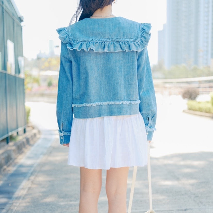 T718 RUFFLE DENIM BLOUSE