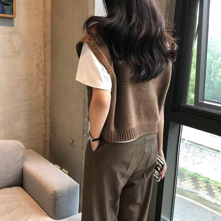 T680 VALENTINE KNIT VEST