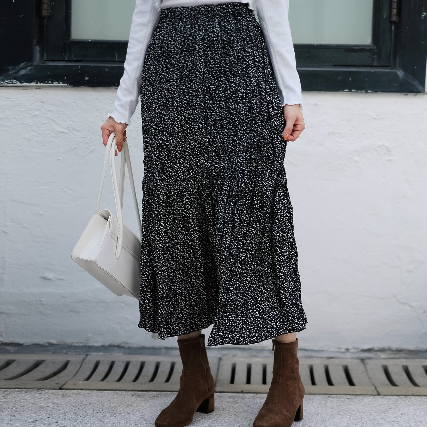 B192 HAPPY DAY SKIRT