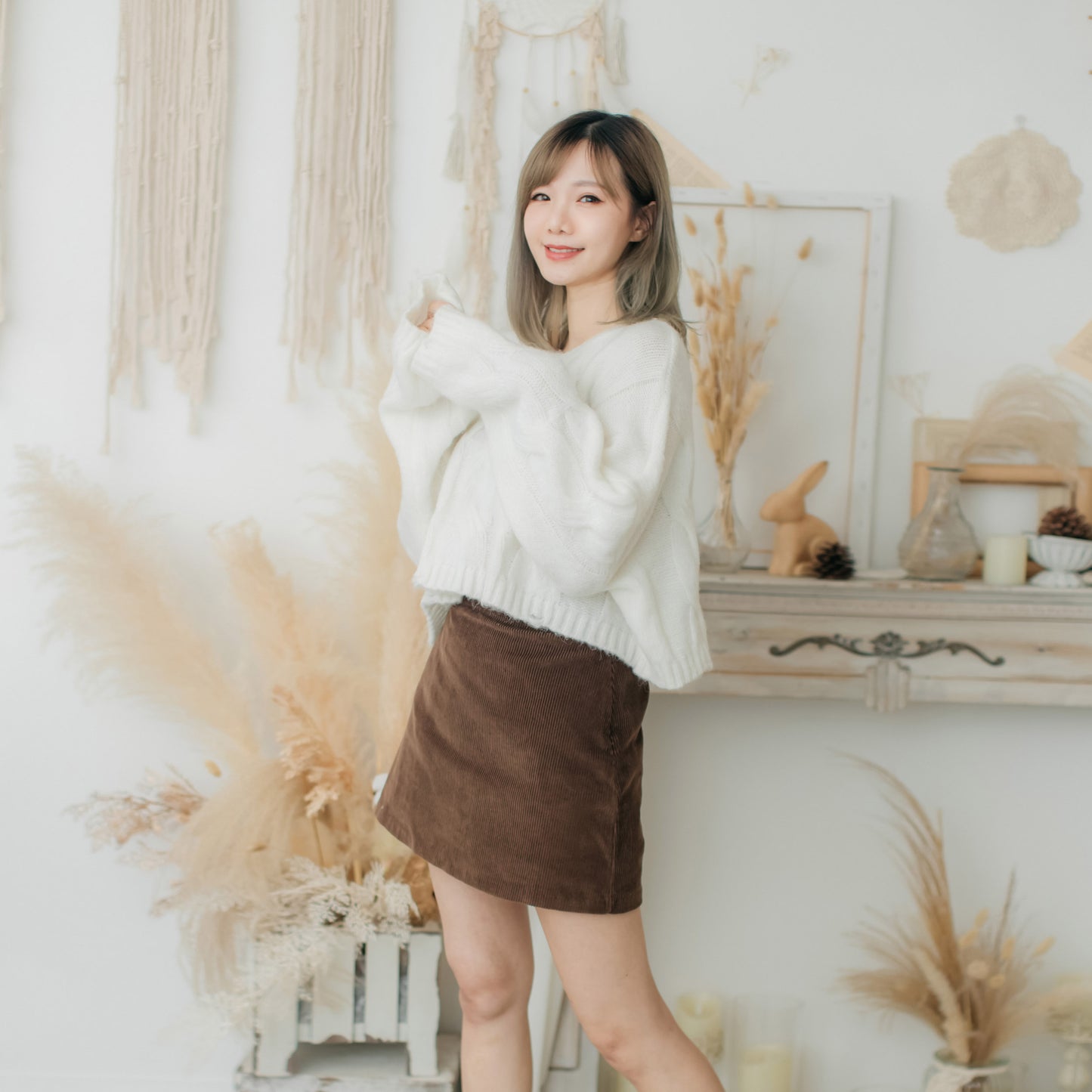 T436 LOVELY SWEATER