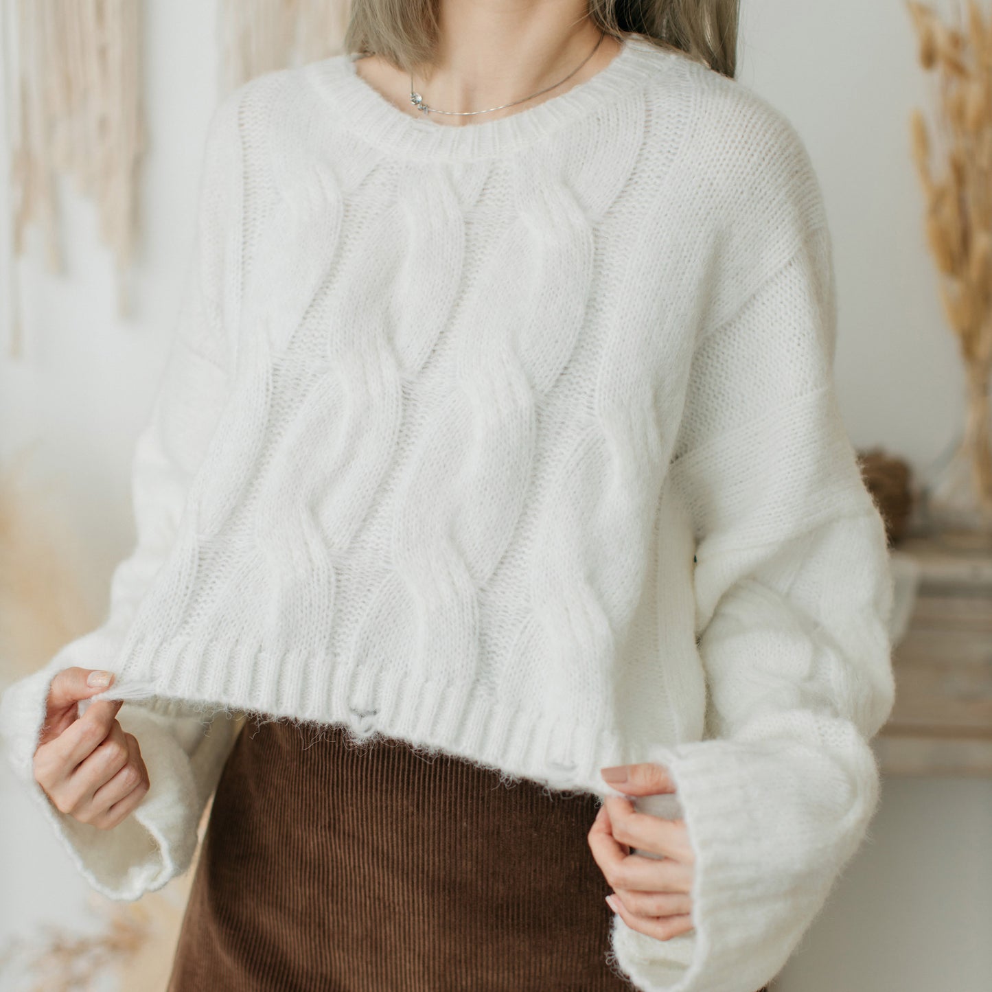 T436 LOVELY SWEATER