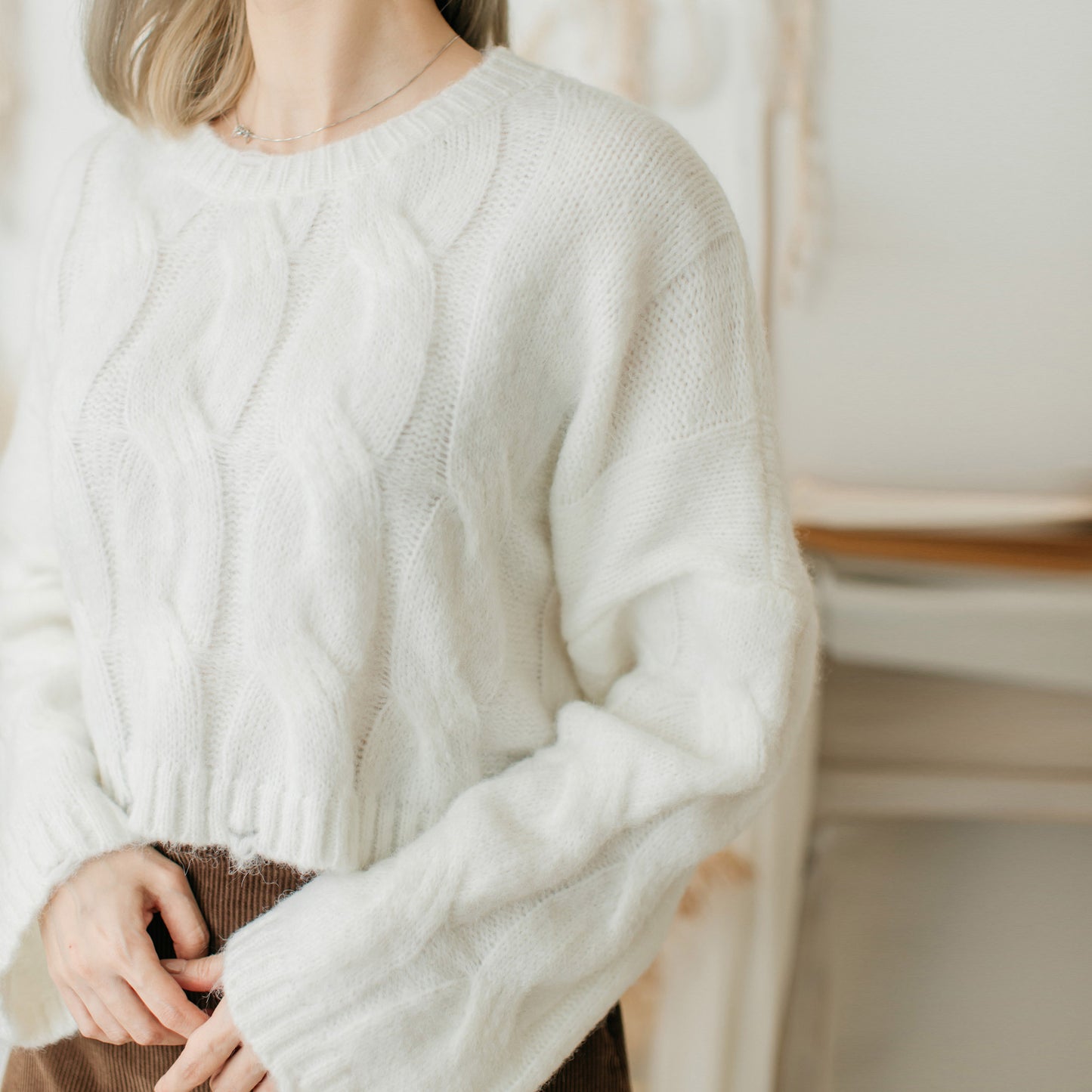 T436 LOVELY SWEATER