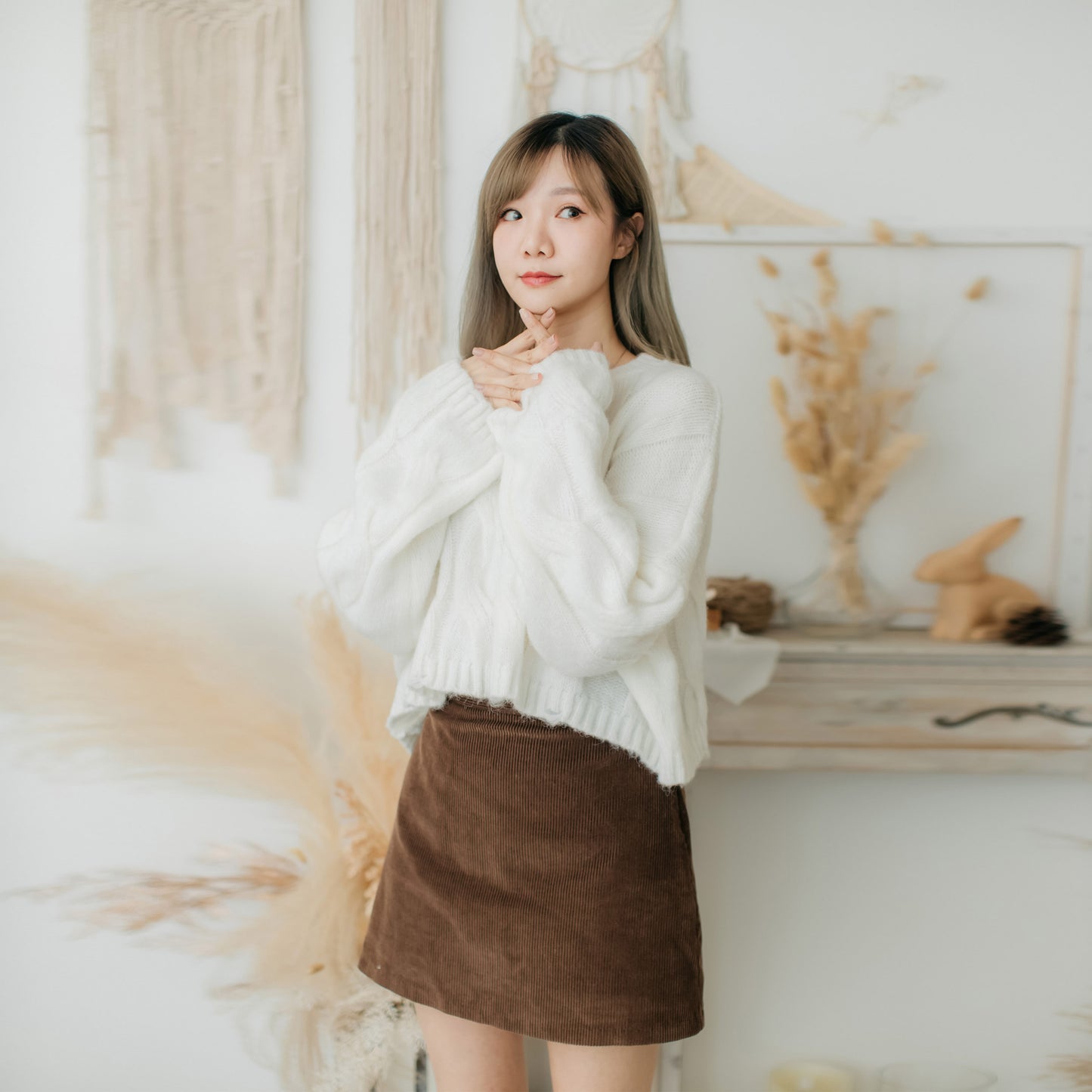 T436 LOVELY SWEATER