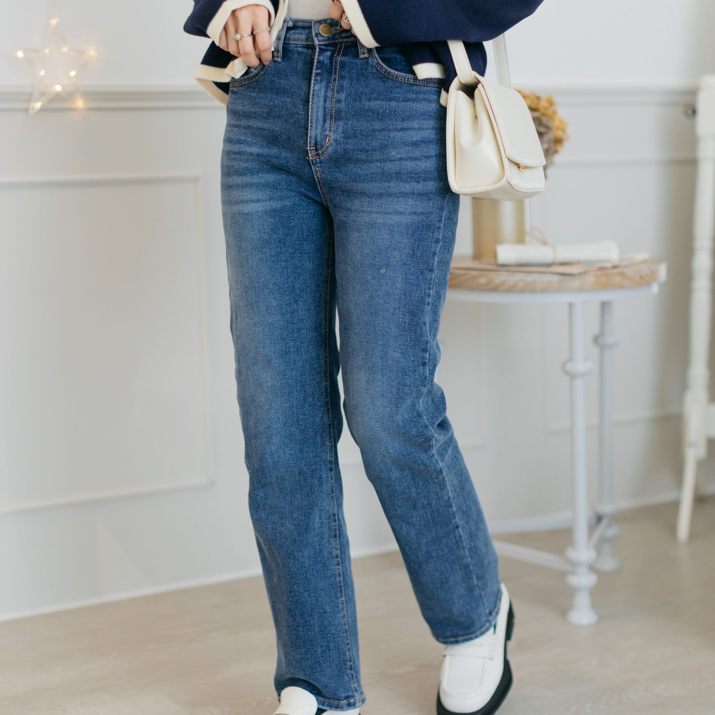J222 SOULMATE JEANS