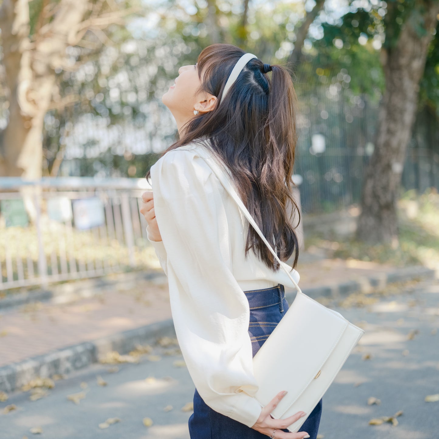 T739 NUZZI BLOUSE